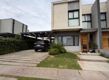 PH de 6 ambientes, Carrodilla · Dúplex en Venta, Barrio Boedo Village, Lujan de Cuyo.