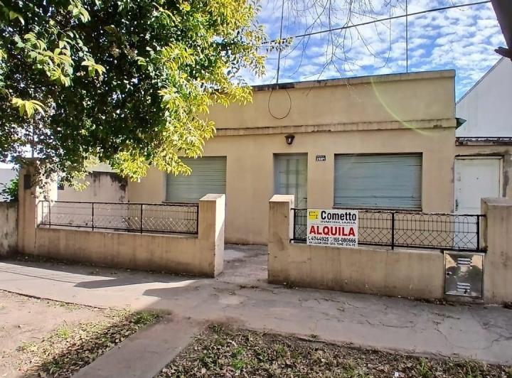Casa · 80m² · 5 Ambientes