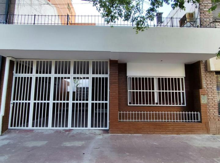Oficina comercial · 133m² · 1 Cochera