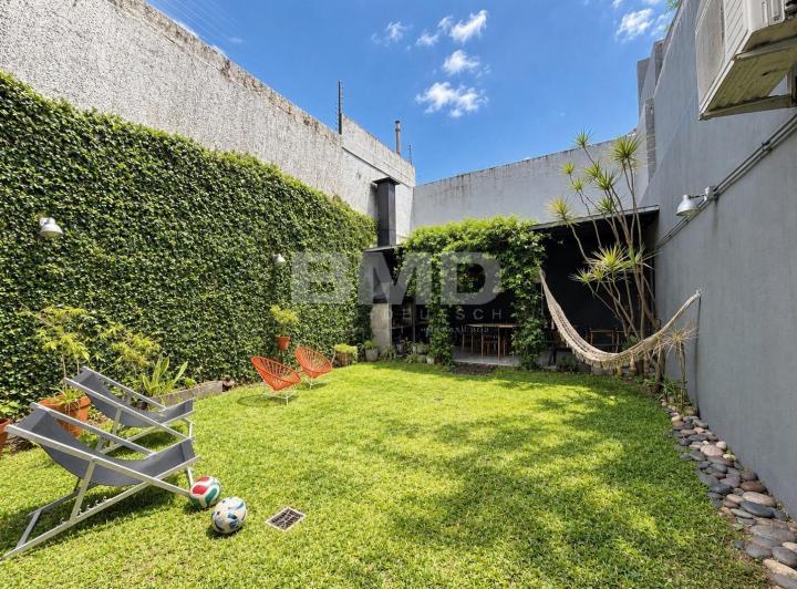 Casa · 157m² · 4 Ambientes · 1 Cochera