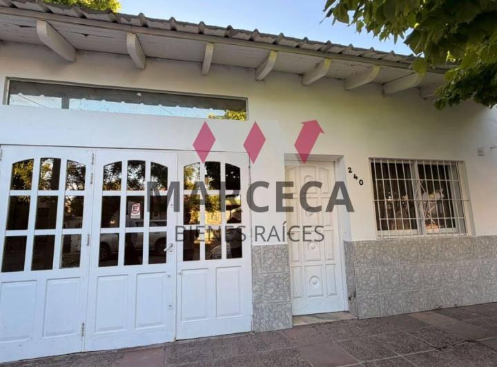 Casa · 110m² · 3 Ambientes · 1 Cochera