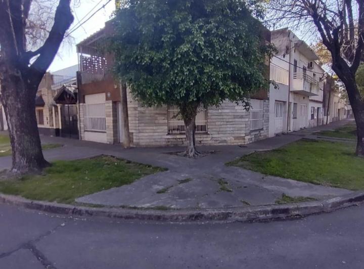 Casa · 90m² · 4 Ambientes