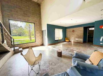 Casa · 185m² · 5 Ambientes · Venta Casa 5 Ambientes en Saint Thomas Norte Canning