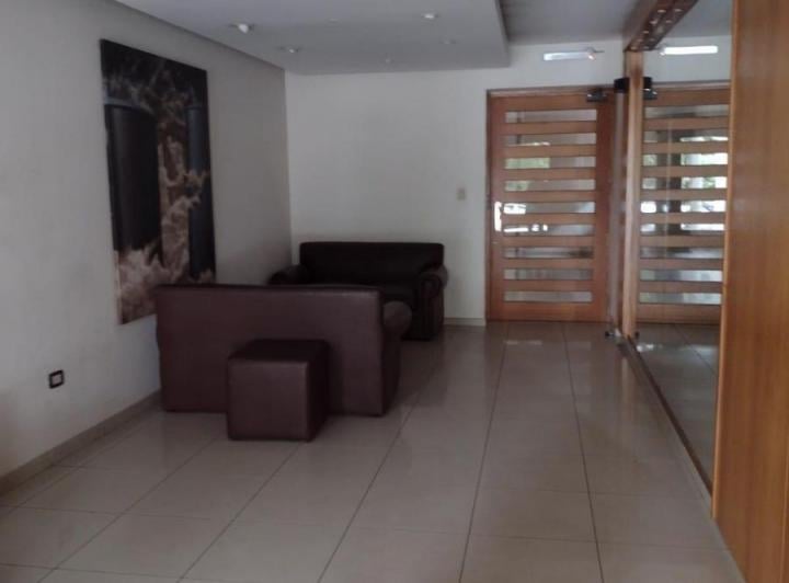 Departamento · 192m² · 6 Ambientes · 1 Cochera