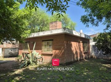 Casa · 377m² · 4 Ambientes · 1 Cochera · Venta | 2 Dorm. | Ubicación Estratégica