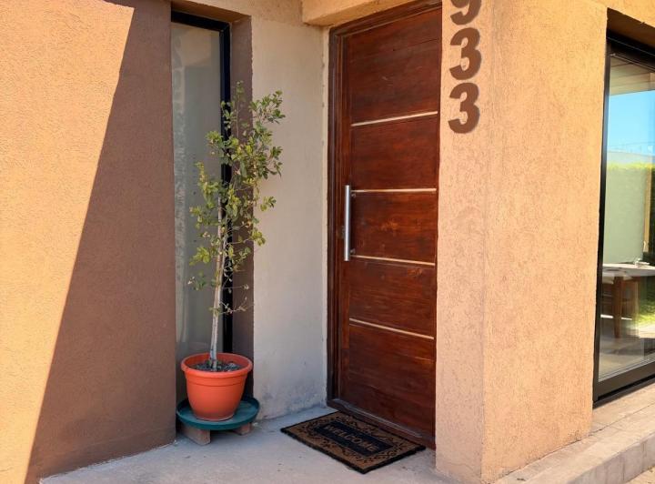 Casa · 200m² · 2 Ambientes · 1 Cochera