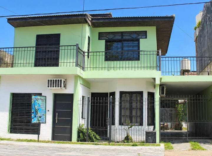 Casa · 133m² · 4 Ambientes · 1 Cochera