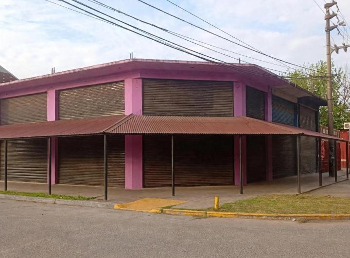 Local comercial · 165m² · 2 Ambientes