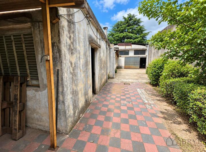 Terreno · 390m²