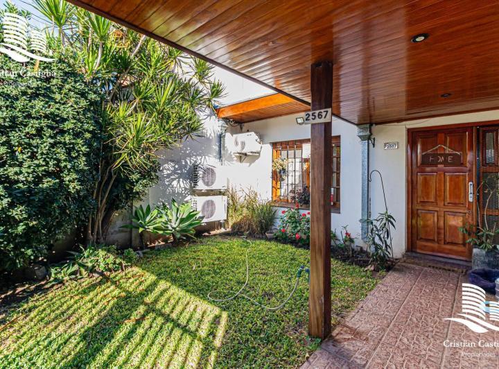 Casa · 178m² · 5 Ambientes · 1 Cochera