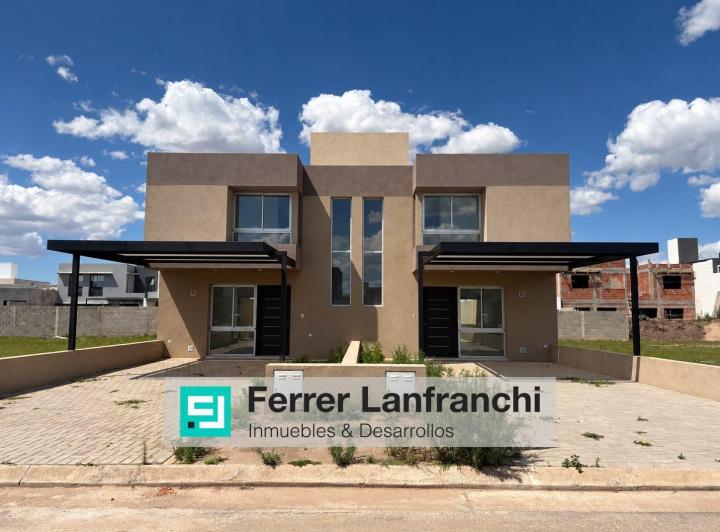 PH · 114m² · 6 Ambientes · 1 Cochera