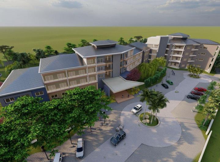 Hotel · 30000ha · 90 Dormitorios