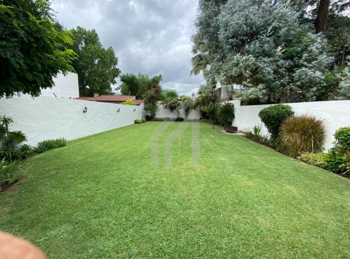 Local comercial · 420m² · 2 Cocheras