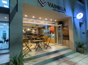 Fondo de comercio · 70m² · Gral. Alvear: Se Vende Café en Función y Equipado