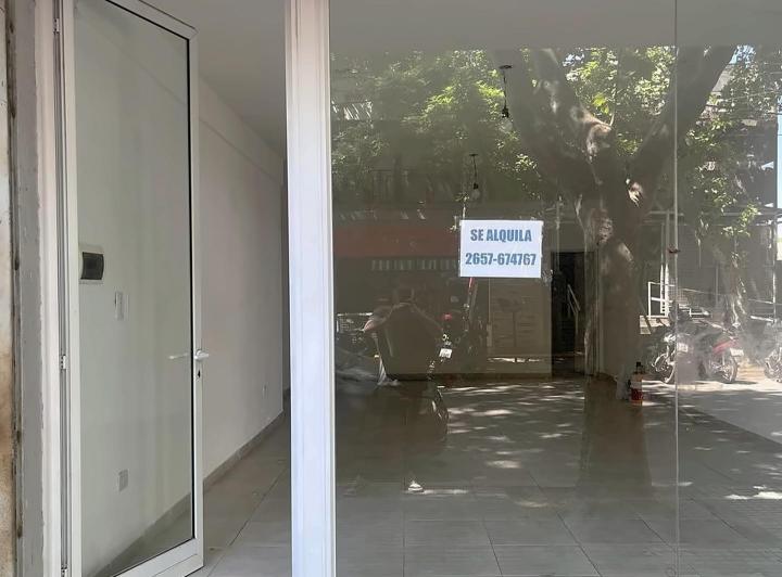 Local comercial · 46m² · 2 Ambientes