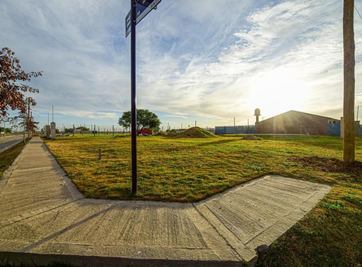 Terreno · 715m²
