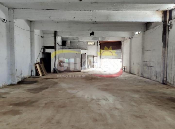 Bodega-Galpón · 200m²