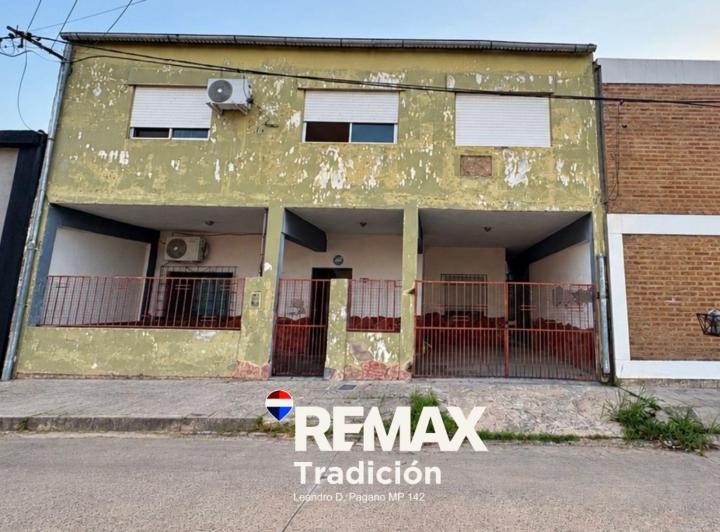 Casa · 115m² · 5 Ambientes · 1 Cochera