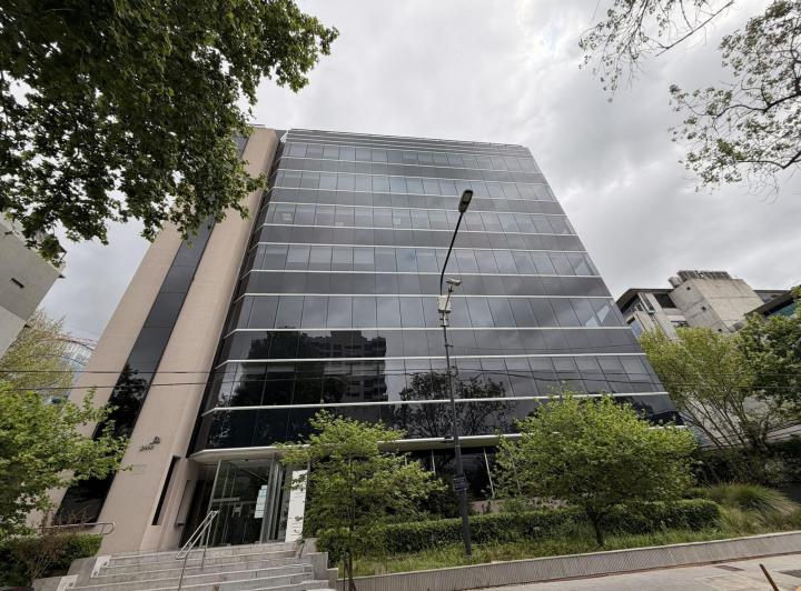 Oficina comercial · 500m² · 8 Cocheras