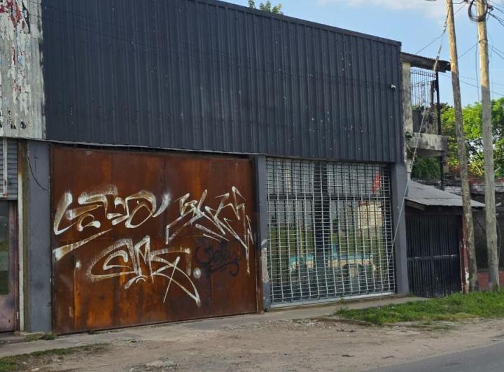 Local comercial · 100m²