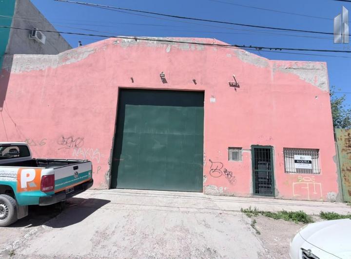 Local comercial · 400m²
