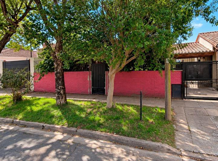 Terreno · 245m²