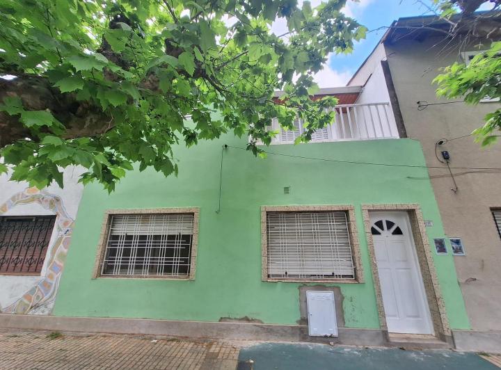 Casa · 90m² · 4 Ambientes
