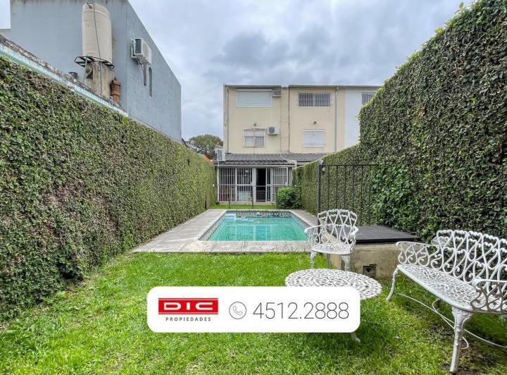 Casa · 140m² · 5 Ambientes · 1 Cochera