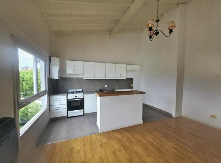 Departamento · 48m² · 2 Ambientes · 1 Cochera