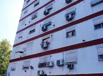 Departamento de 3 ambientes, La Matanza · Excelente Departamento de 3 Ambientes con Cochera Descubierta