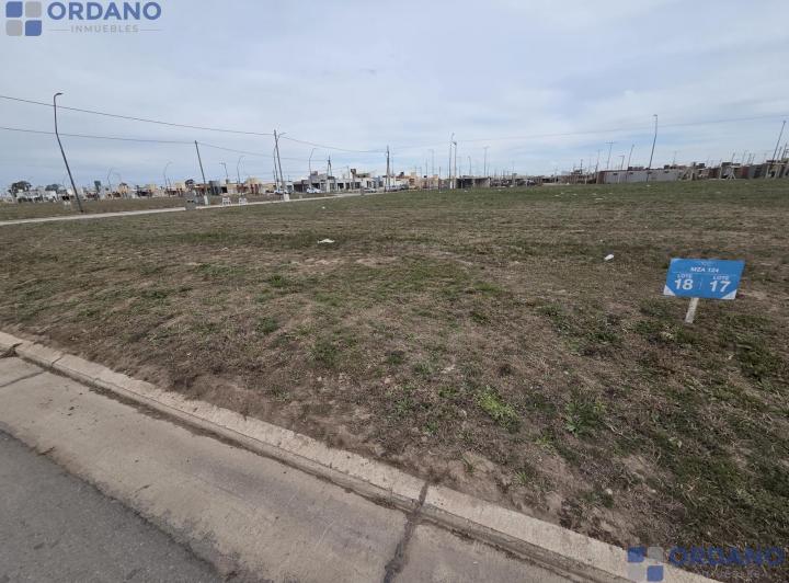 Terreno · 338m²