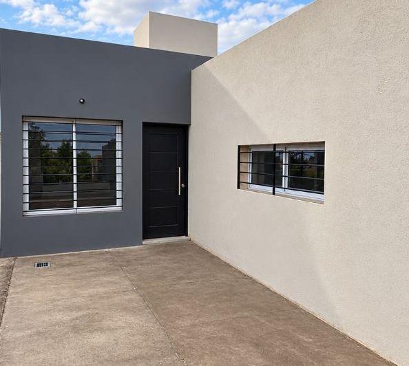 Casa · 91m² · 3 Ambientes · 1 Cochera