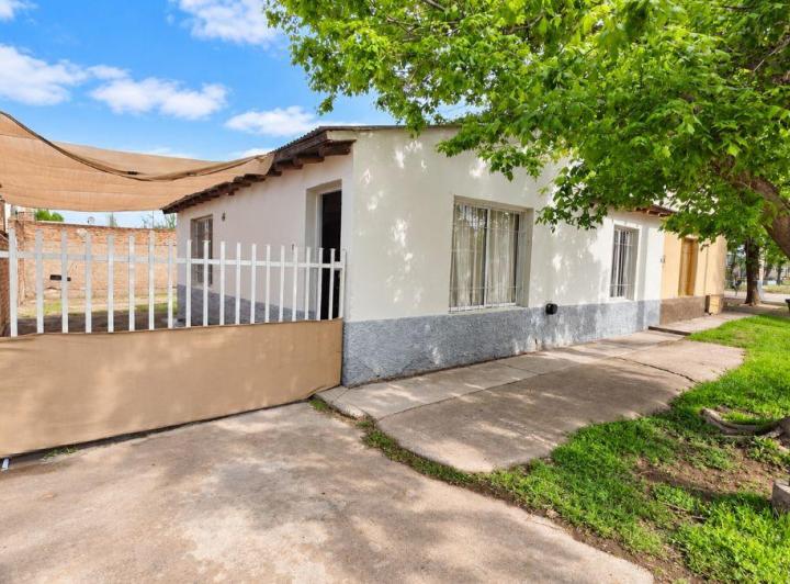 Casa · 69m² · 3 Ambientes · 1 Cochera