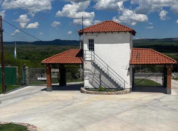 Casa · 166m² · 4 Ambientes · 1 Cochera