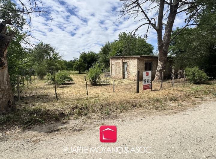 Terreno · 1048m²