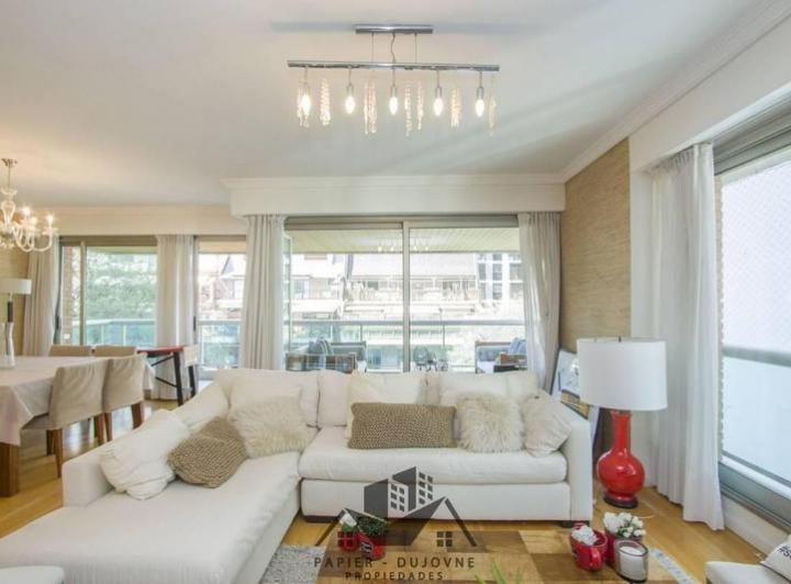 Departamento · 144m² · 4 Ambientes · 2 Cocheras