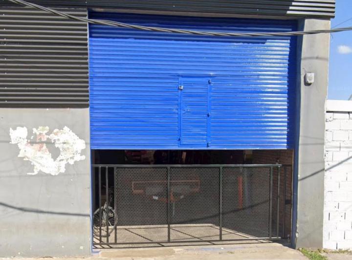 Depósito · 300m²