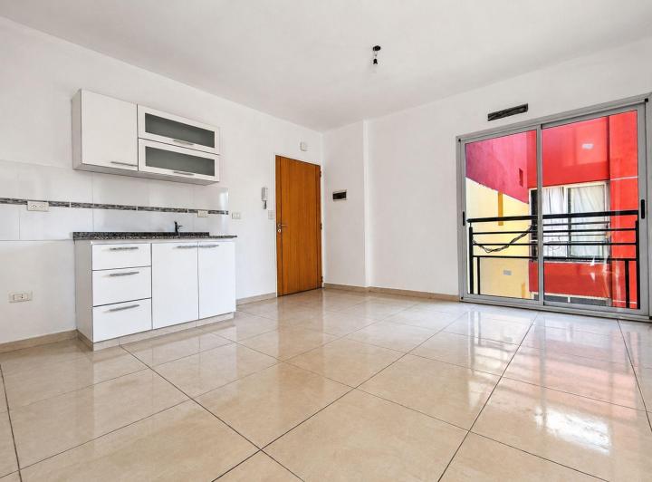 Departamento · 32m² · 2 Ambientes · 1 Cochera