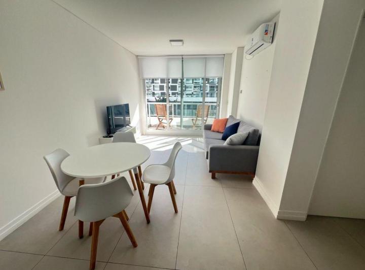 Departamento · 60m² · 2 Ambientes · 1 Cochera