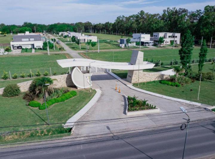 Terreno · 820m²
