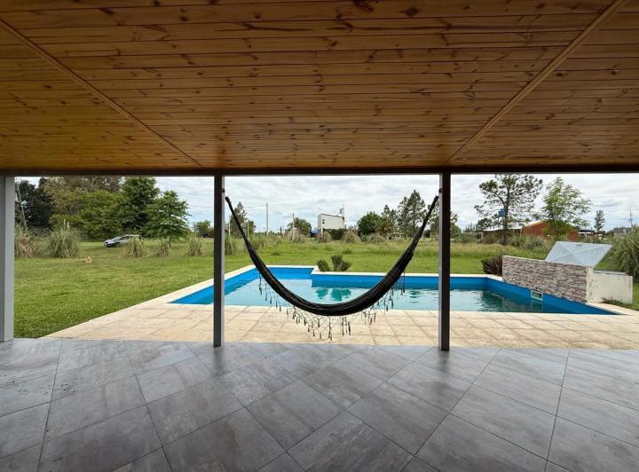 Casa · 100m² · 3 Ambientes · 1 Cochera