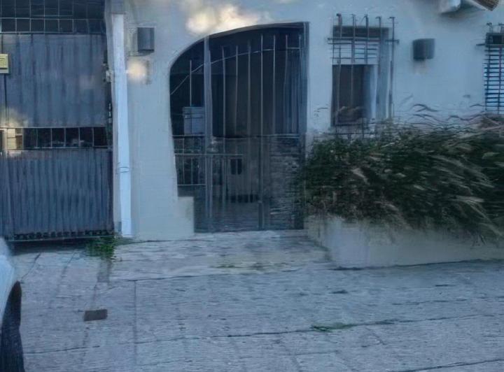 Casa · 95m² · 3 Ambientes · 1 Cochera