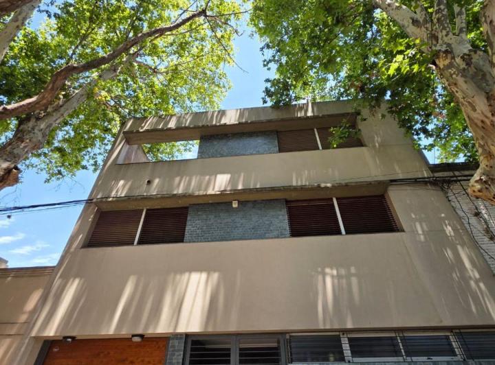 Casa · 330m² · 4 Ambientes