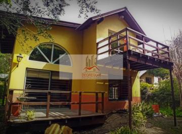 Quinta vacacional · 65m² · 2 Ambientes · 1 Cochera · Cabaña 2 Amb en Alquiler.