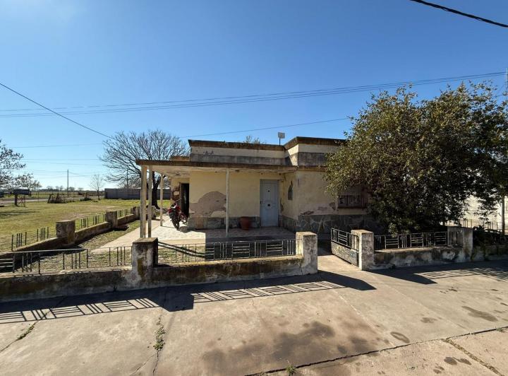 Casa · 136m² · 3 Ambientes · 2 Cocheras