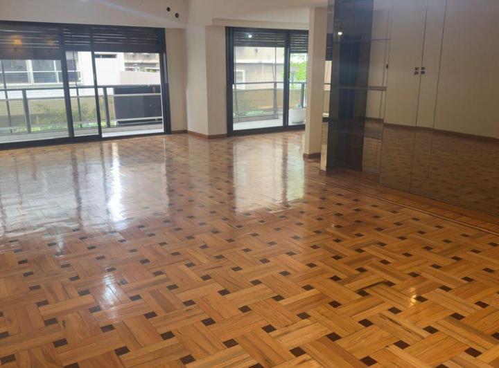 Departamento · 159m² · 4 Ambientes · 1 Cochera