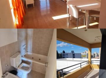PH de 3 ambientes, Puerto Madryn · Departamento Céntrico en Venta