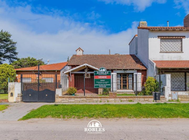 Casa · 450m² · 3 Ambientes