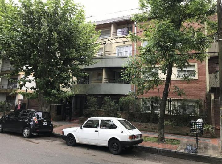 Departamento · 50m² · 2 Ambientes · 1 Cochera