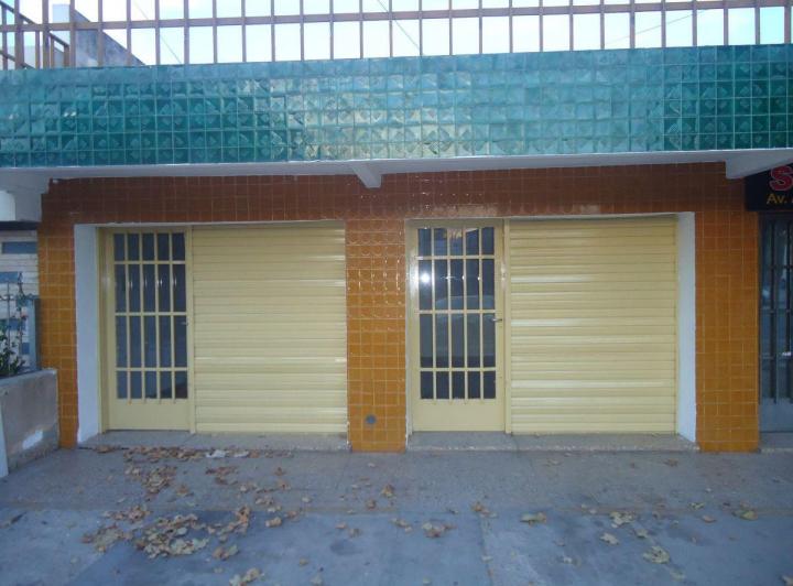 Local comercial · 60m² · 1 Ambiente · 2 Cocheras